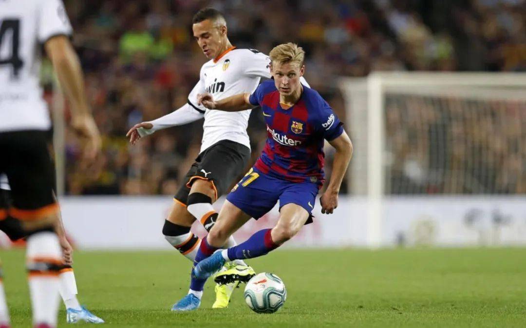 开云APP-赛地聚焦：荷甲国际比赛日热度飙升；瓦伦西亚伤情更新；气氛紧张；身体对抗强度拉满(瓦伦西亚vs巴塞罗那)